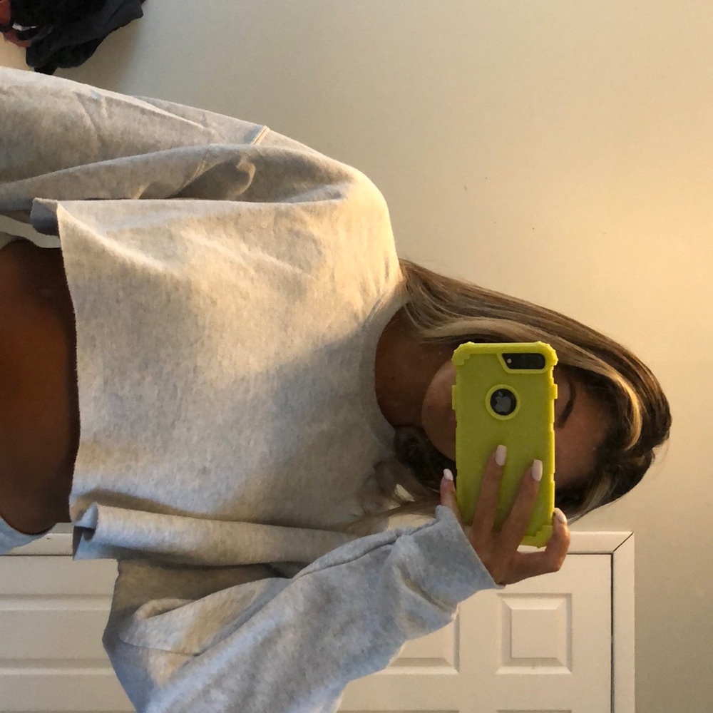 Crop sweatshirt